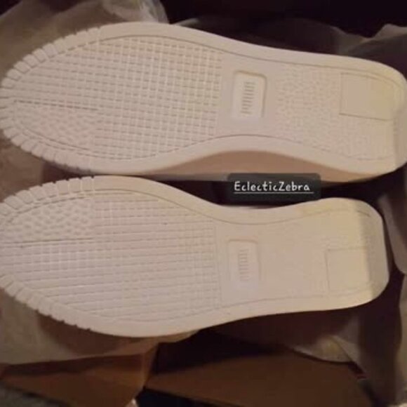 **GIFTED** - Picture 5 of 9